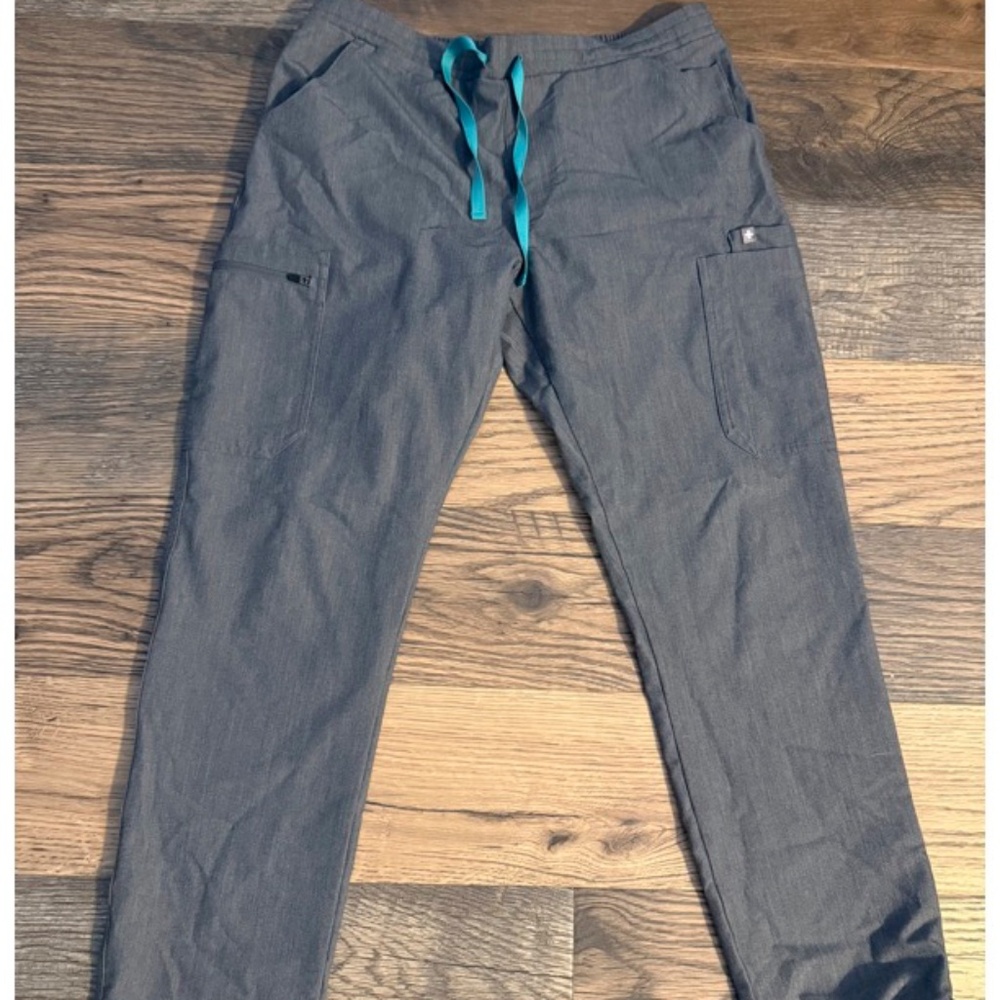 Figs medium Yola grey scrub pants